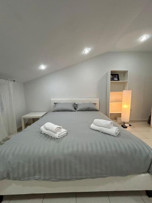 Riga'S Modern Attic Apartment Drama Luaran gambar
